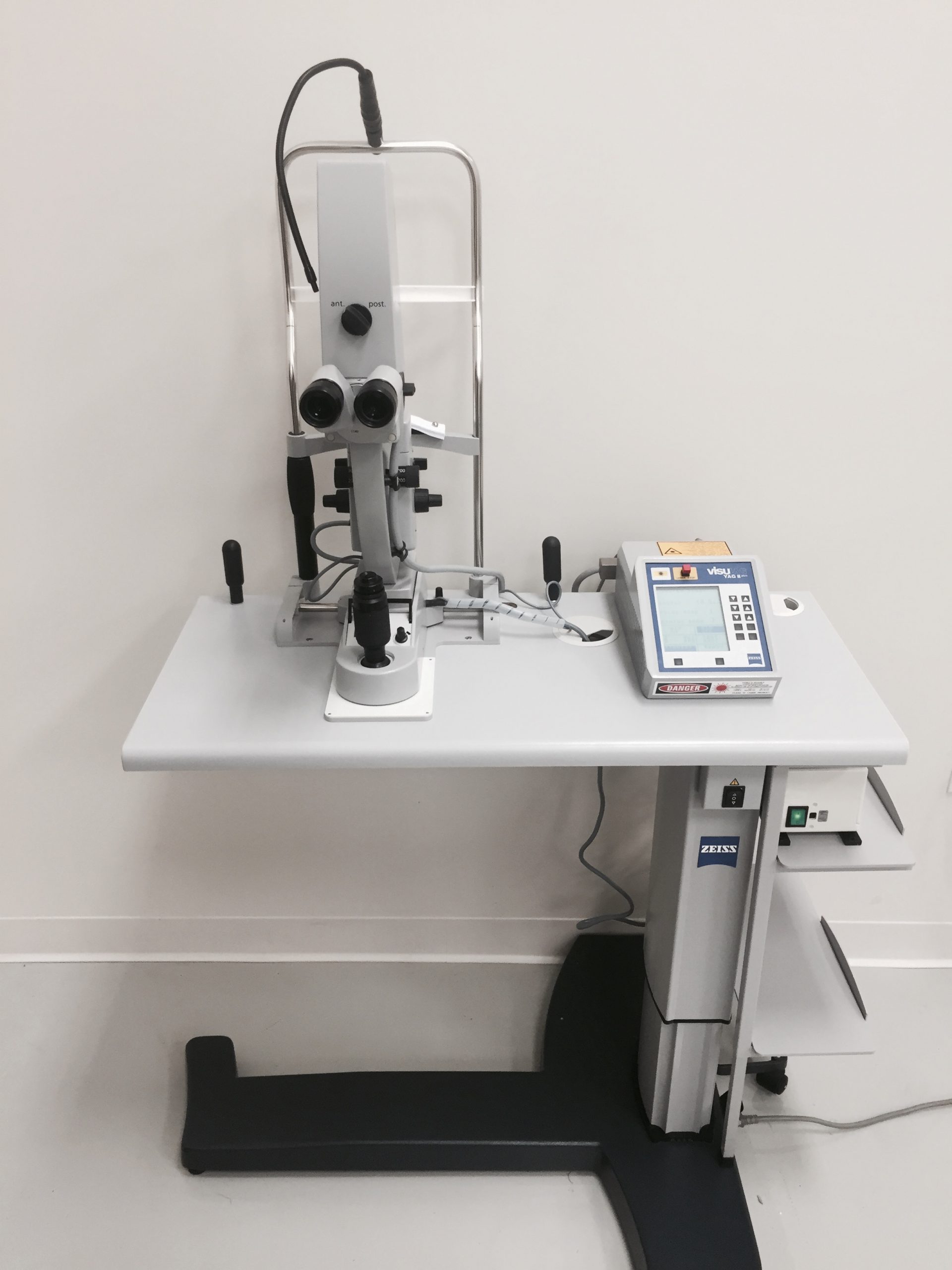 Zeiss VISULAS Yag II Plus 600x800 photo 蔡司VISULAS Yag II Plus激光功率表和狭缝灯
